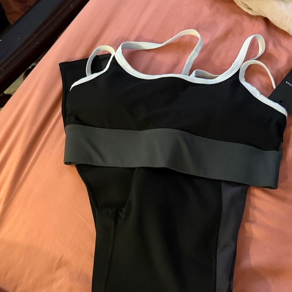 Brand new Fabletics Black High-Waist Leggings with White Trim and Gray Waistband - Picture 10 of 10
